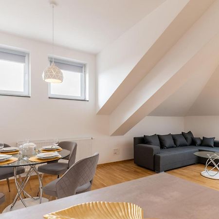 Apartments Adversarium Копривница Экстерьер фото